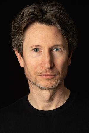 Jonathan Aris